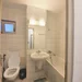 Vitan Mall, garsoniera, mobilata modern, bucatarie mare patrata,